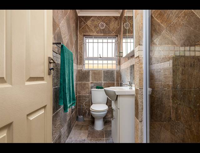 3 BEDROOM HOUSE FOR SALE IN PARKLANDS